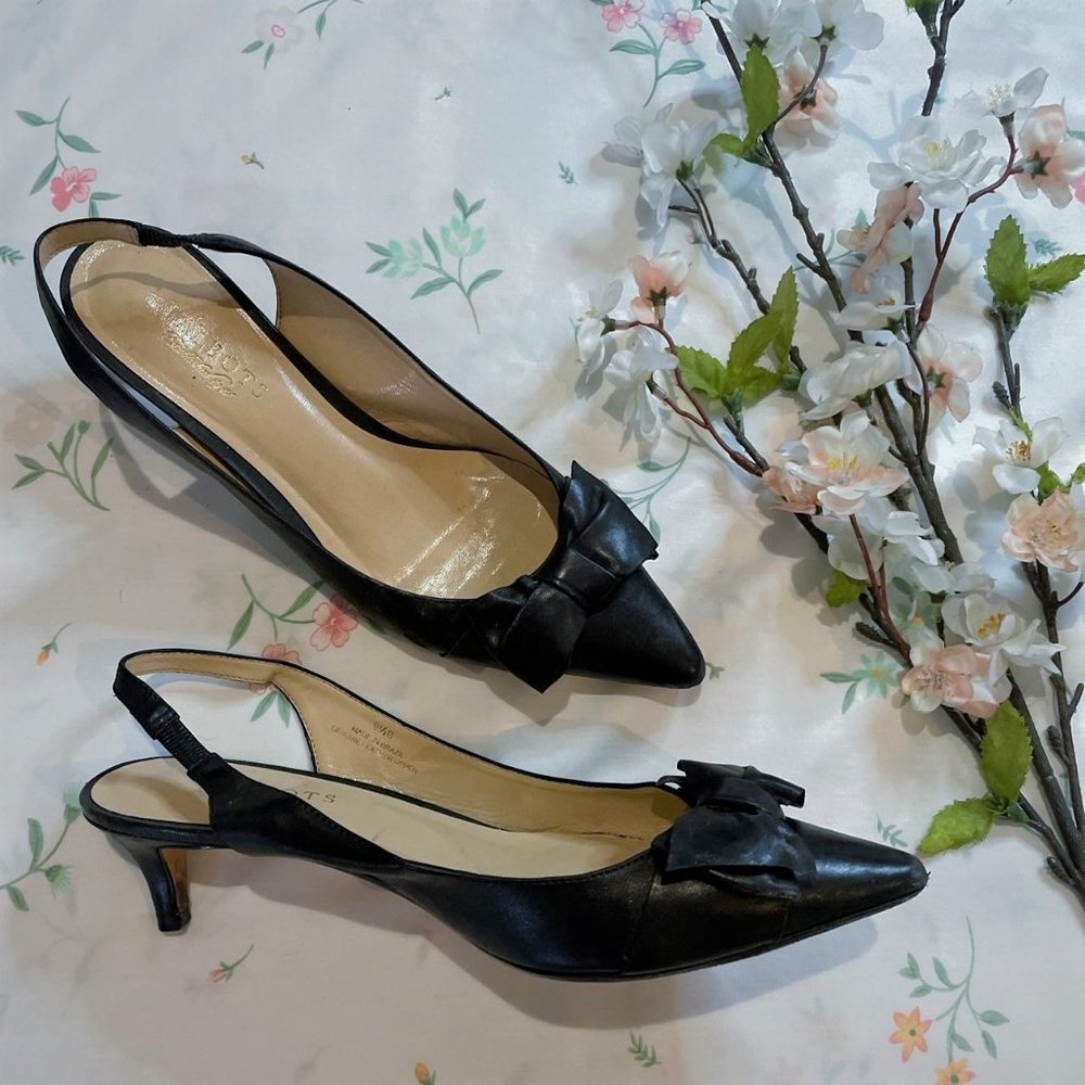 🖤 SOLD 🖤 2000s Talbots Black Bow Slingback Kitten Heels Size 9.5